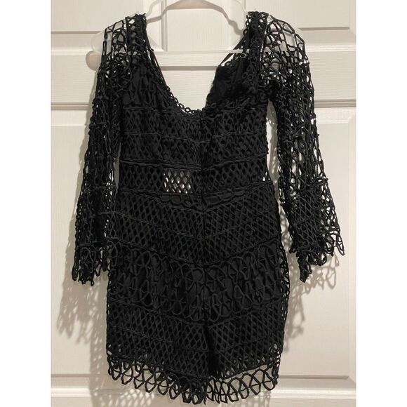 NWT Solaris Bell Sleeve Lace Boho Romper Size Small - Picture 1 of 11